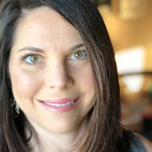 Meet your Posher, Ida